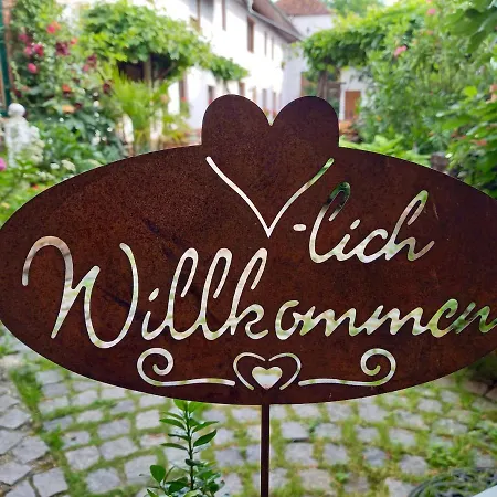 Guest house Winzerhof Fleischmann 3*