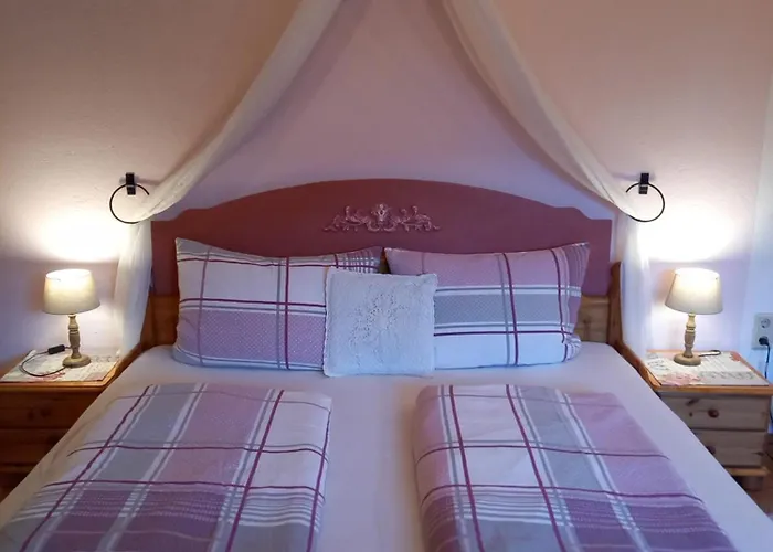 Winzerhof Fleischmann Pensionat 3*